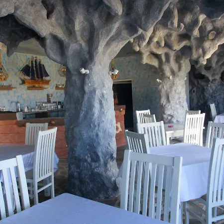 Antica * Ksamil